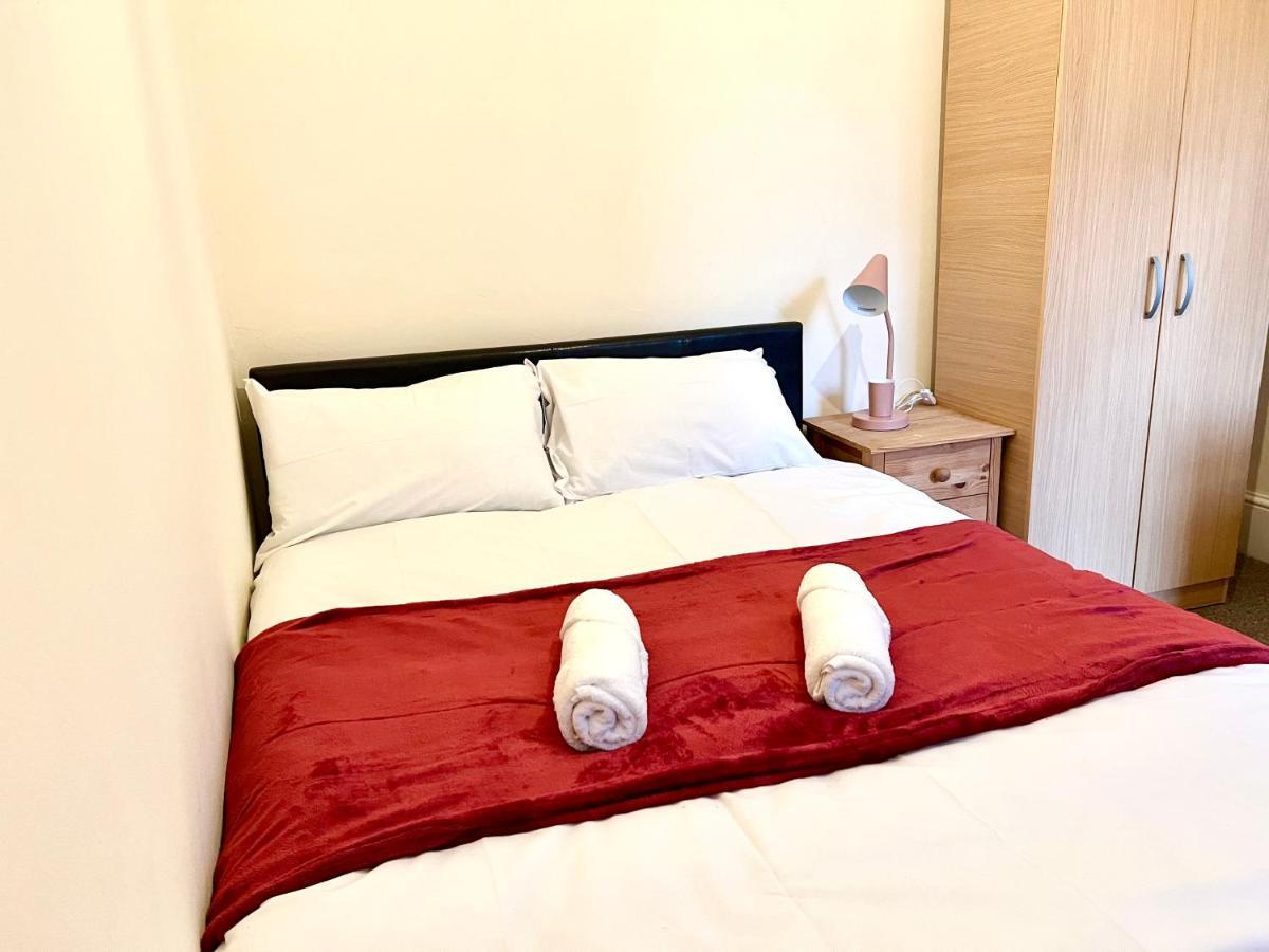 Aldgate Holiday Rooms Лондон Экстерьер фото