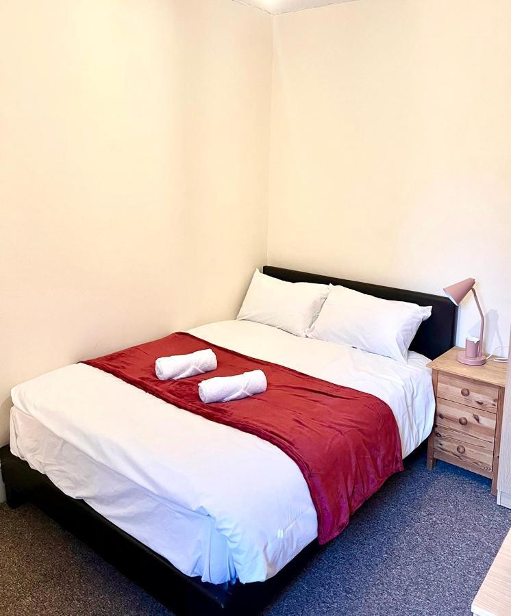 Aldgate Holiday Rooms Лондон Экстерьер фото