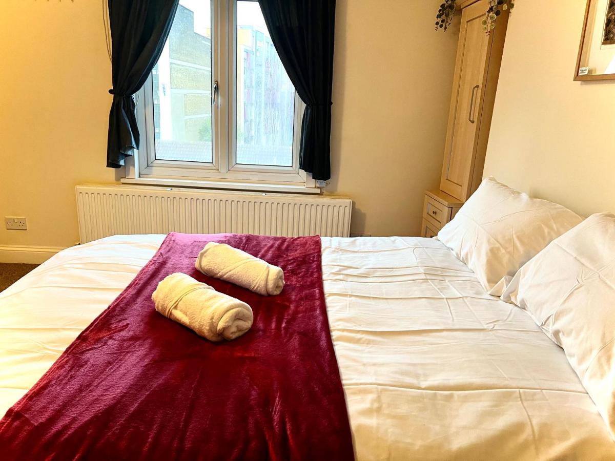 Aldgate Holiday Rooms Лондон Экстерьер фото